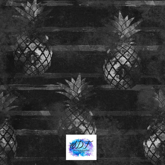 Mono Pineapples